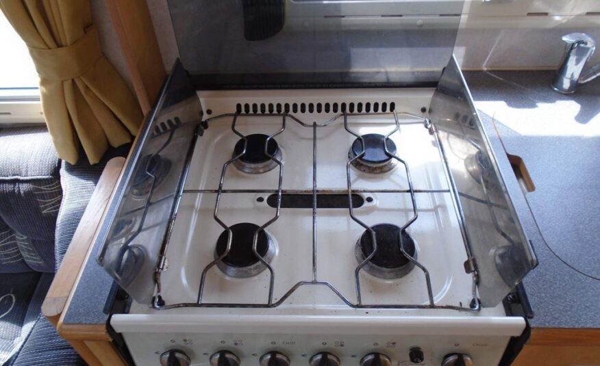 Elddis Sunseeker 25