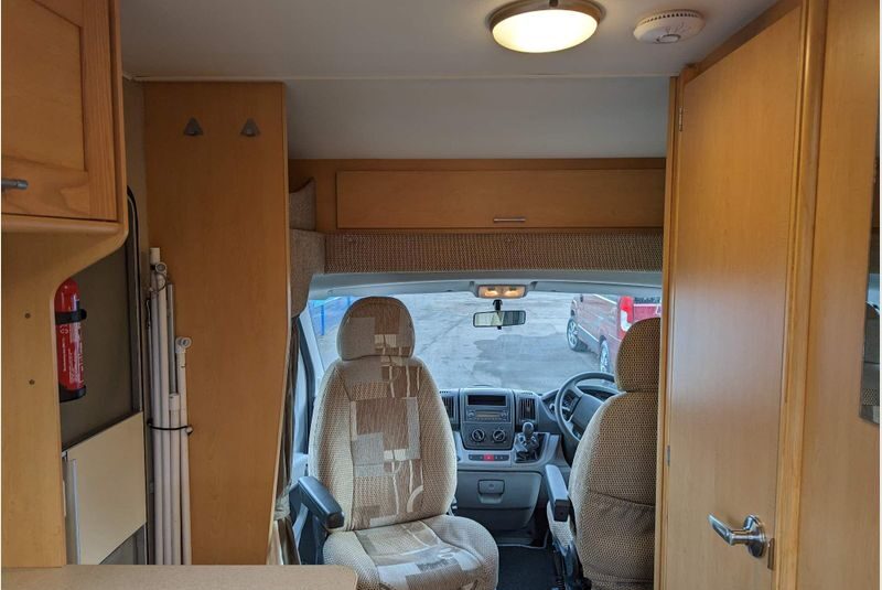 Elddis Autoquest 120