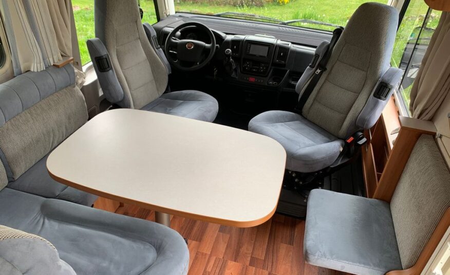 Hymer Exis I678