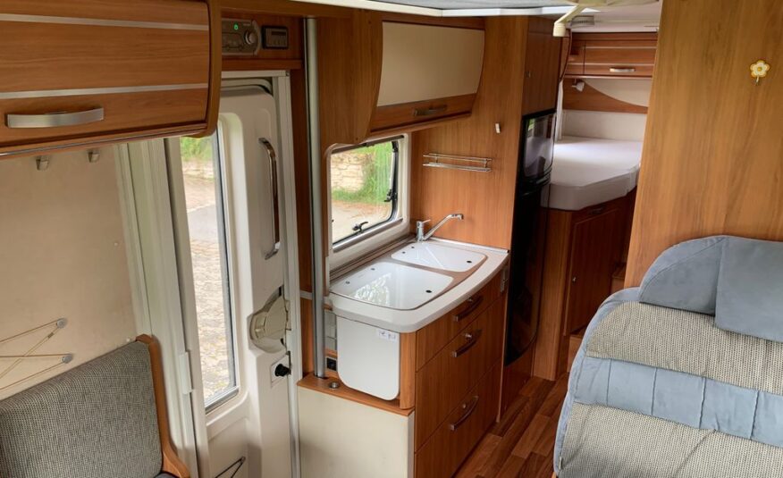 Hymer Exis I678