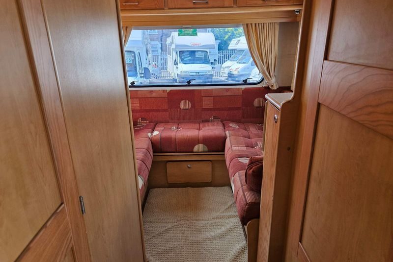 Elddis Autoquest 180