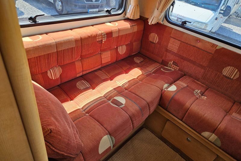 Elddis Autoquest 180