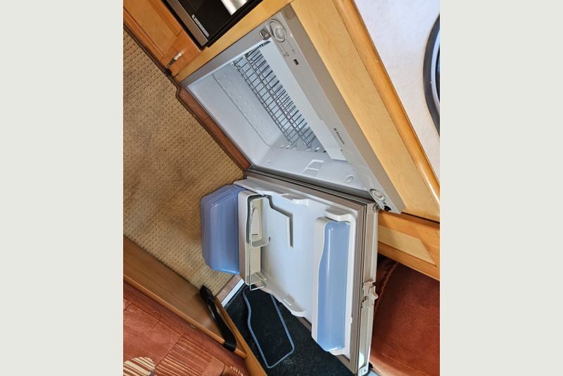 Elddis Autoquest 180