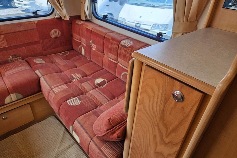 Elddis Autoquest 180