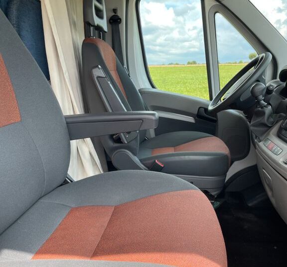 Knaus Traveller 500D
