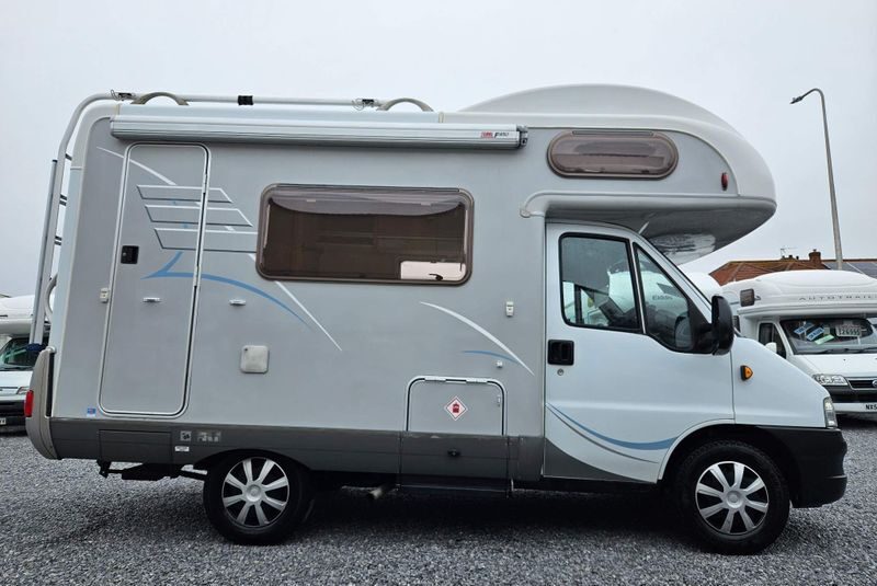 Hymer C494