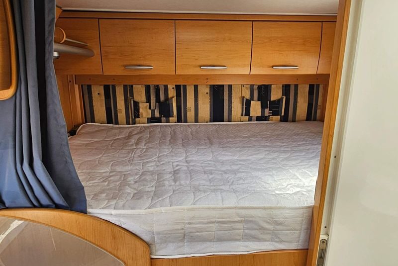 Hymer Van 522