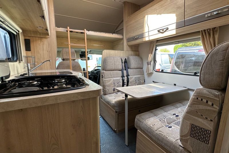 Elddis Majestic 180
