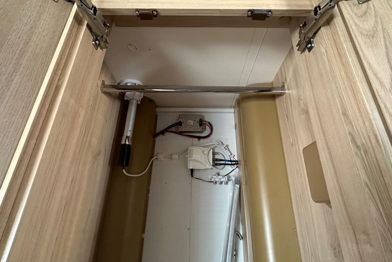 Elddis Majestic 180