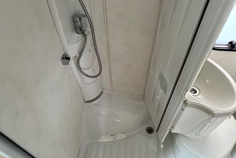 Bessacarr E460