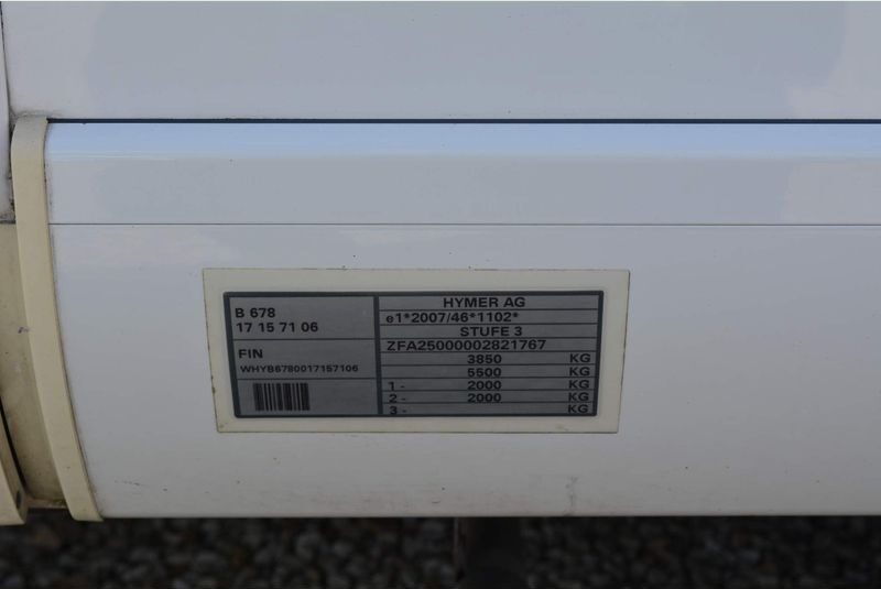 Hymer B678