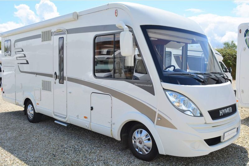 Hymer B678
