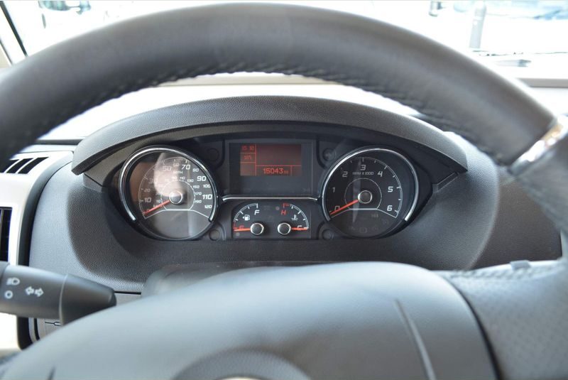 Hymer B678