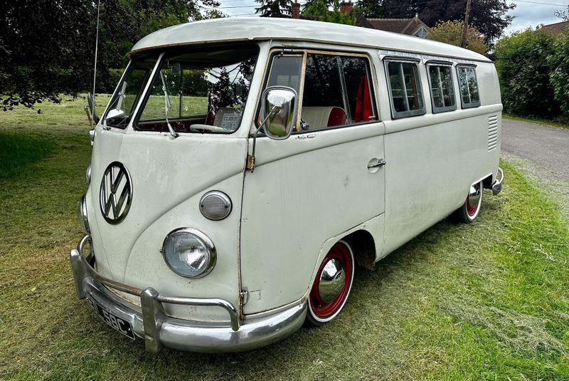 Volkswagen T2 Campervan
