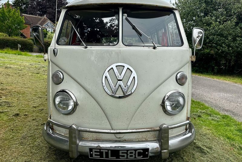 Volkswagen T2 Campervan