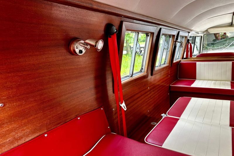 Volkswagen T2 Campervan