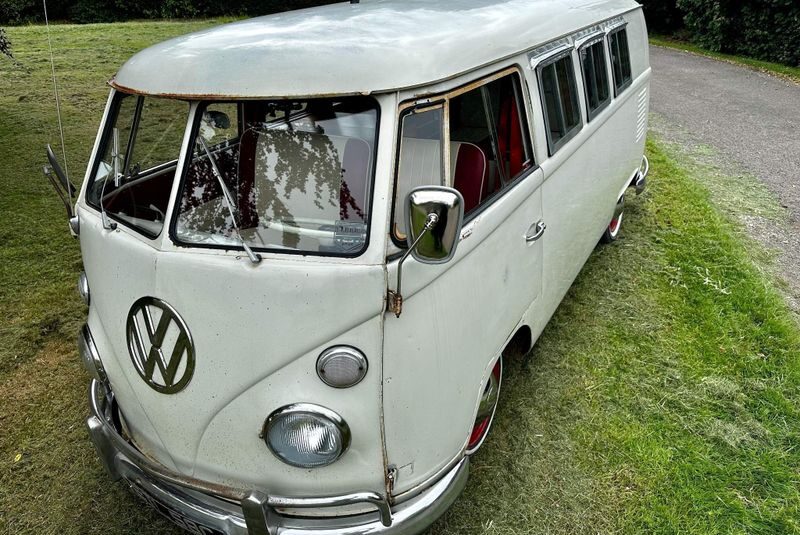 Volkswagen T2 Campervan