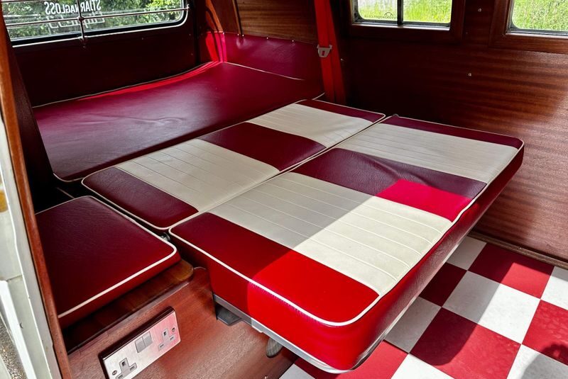 Volkswagen T2 Campervan