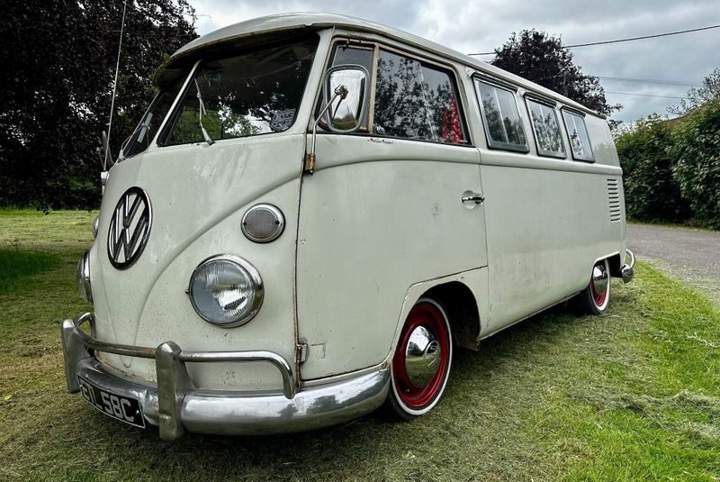 Volkswagen T2 Campervan
