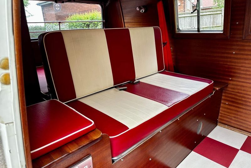 Volkswagen T2 Campervan