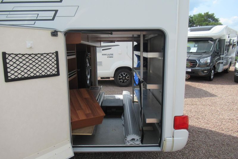 Hymer B594