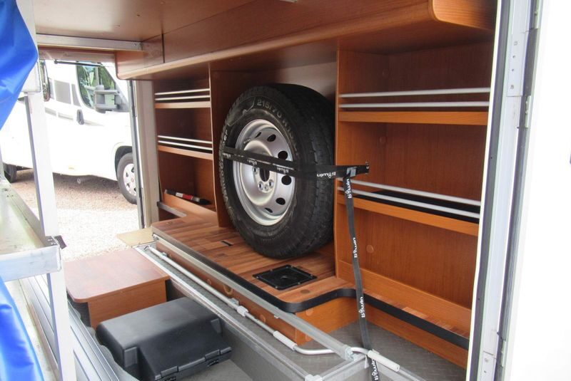 Hymer B594