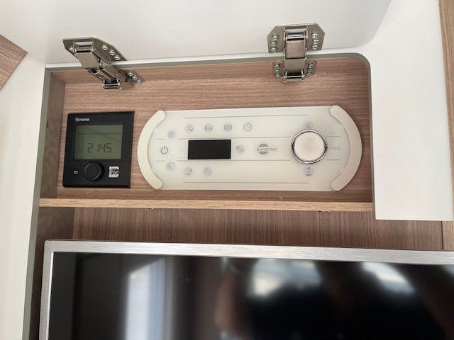 Burstner IXEO I 690