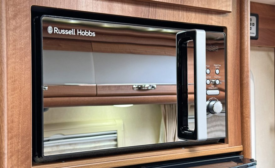 AUTO-SLEEPER BROADWAY