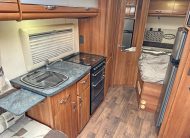 AUTO-SLEEPER BROADWAY