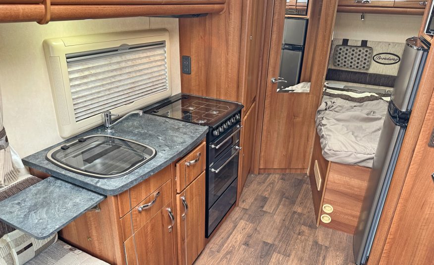 AUTO-SLEEPER BROADWAY