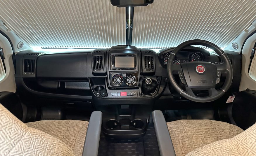 Auto-Trail V-Line 635