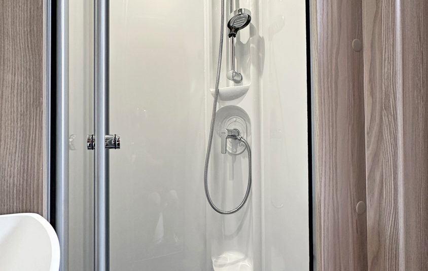 Elddis Evolution 185