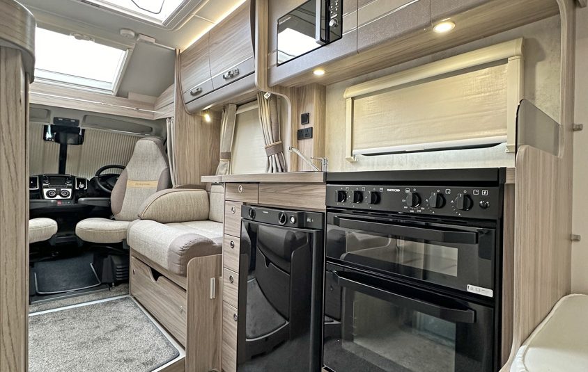 Elddis Evolution 185
