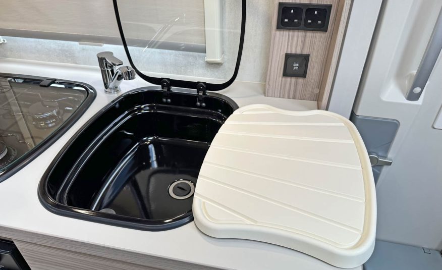 Elddis Majestic 135