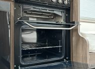 Elddis Majestic 285