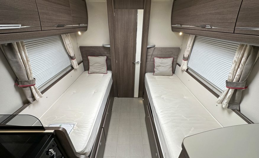 Elddis Majestic 285