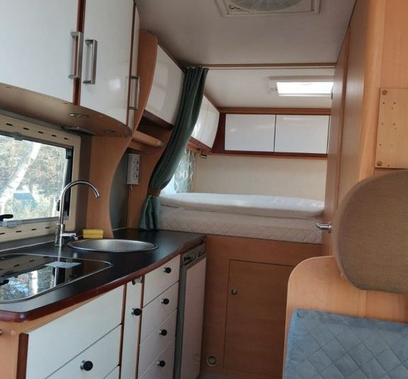 Eura Mobil 665HB