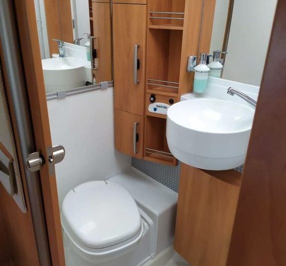 Hymer C614