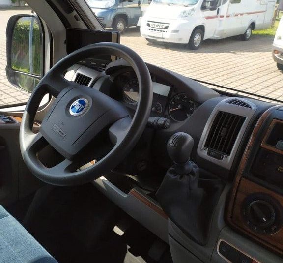 Hymer C614