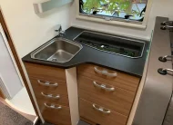 Adria Matrix M670SL