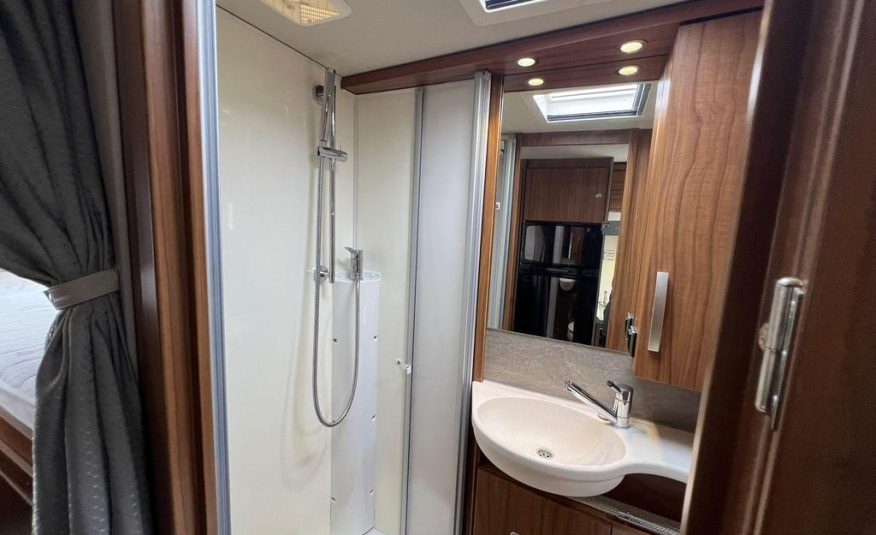 Hymer Exsis I 588
