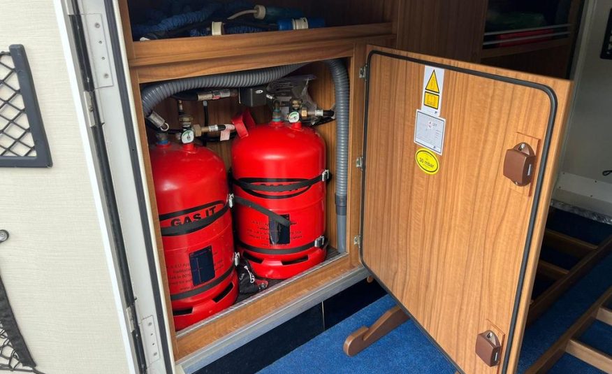 Hymer Exsis I 588